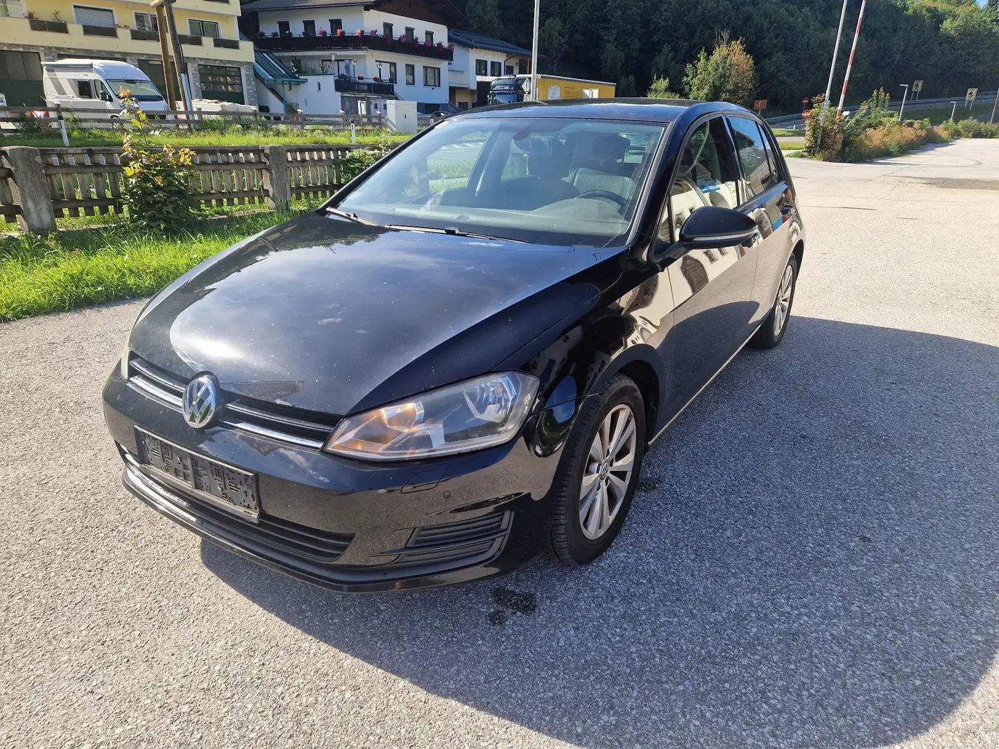 Volkswagen Golf Trendline BMT Schwarz - 1
