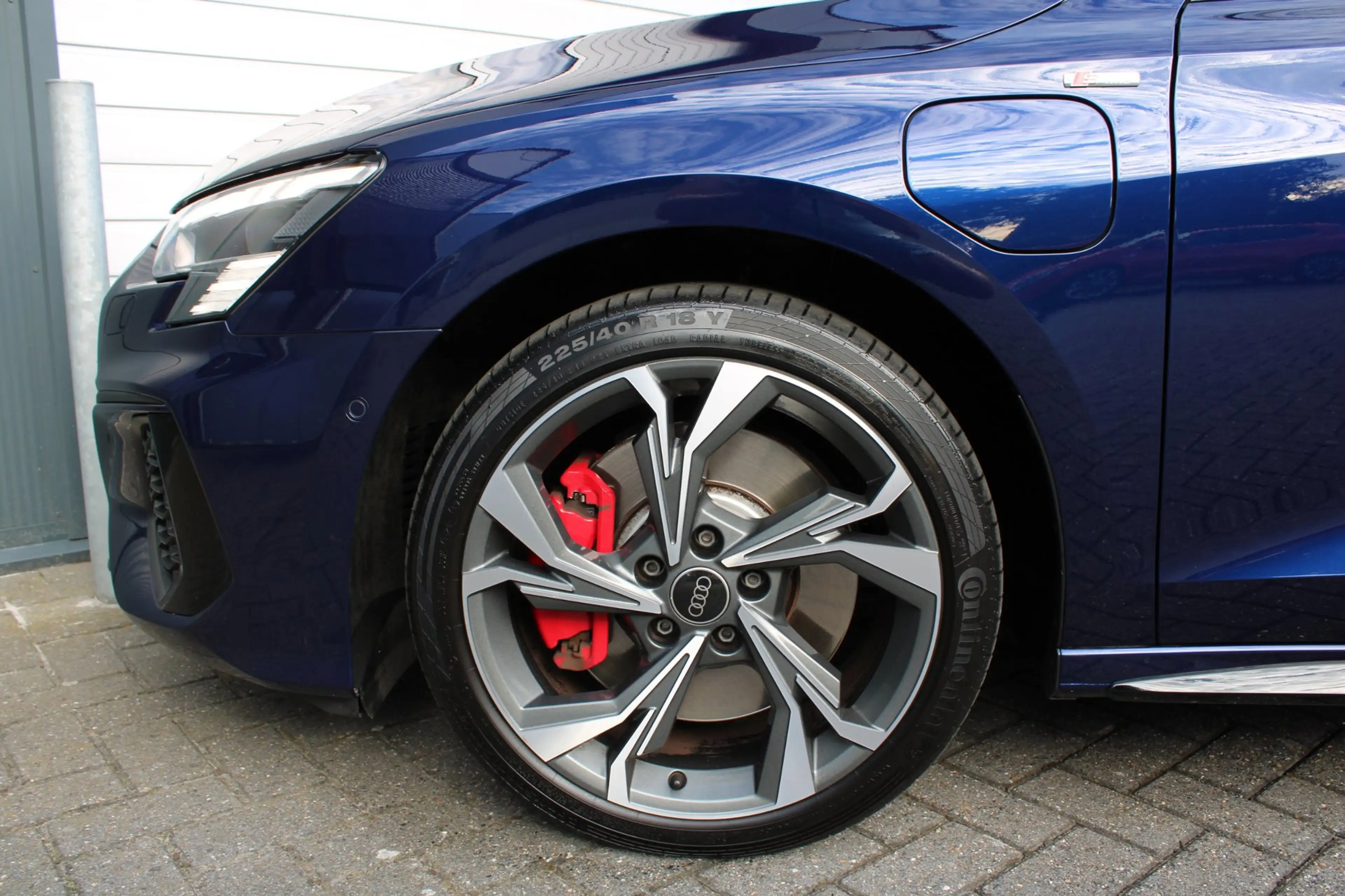 Audi A3 Sportback 45 TFSI e S edition Competition S-Line A — photo 9