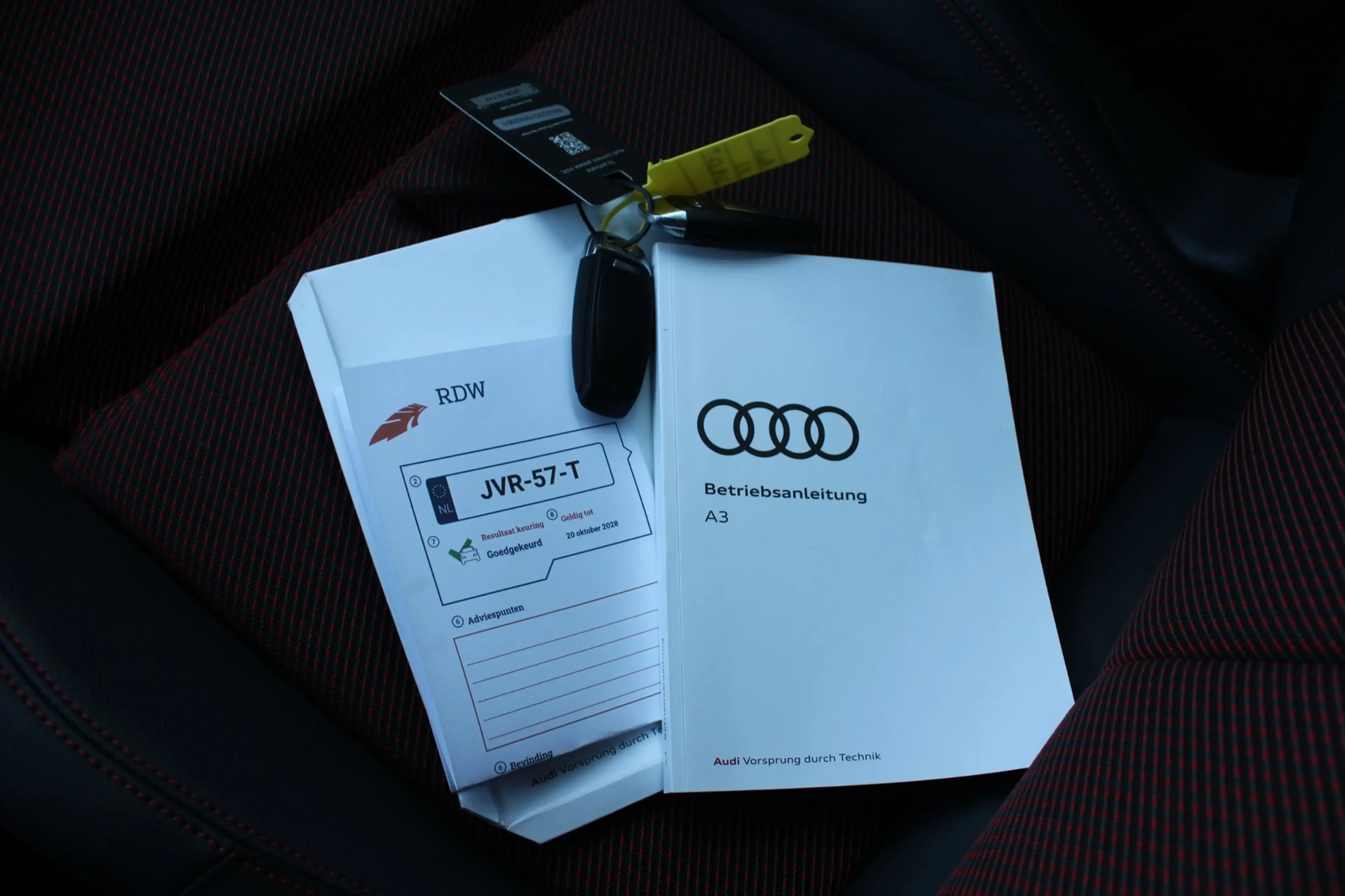 Audi A3 Sportback 45 TFSI e S edition Competition S-Line A — photo 49