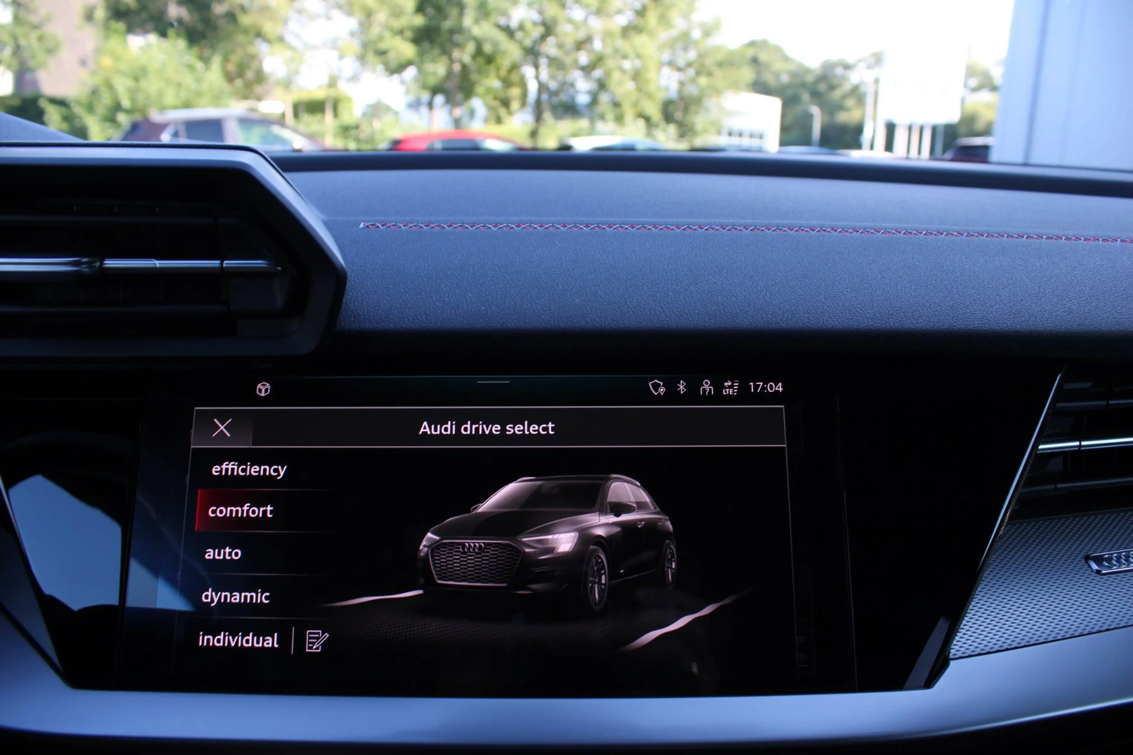Audi A3 Sportback 45 TFSI e S edition Competition S-Line A — photo 48