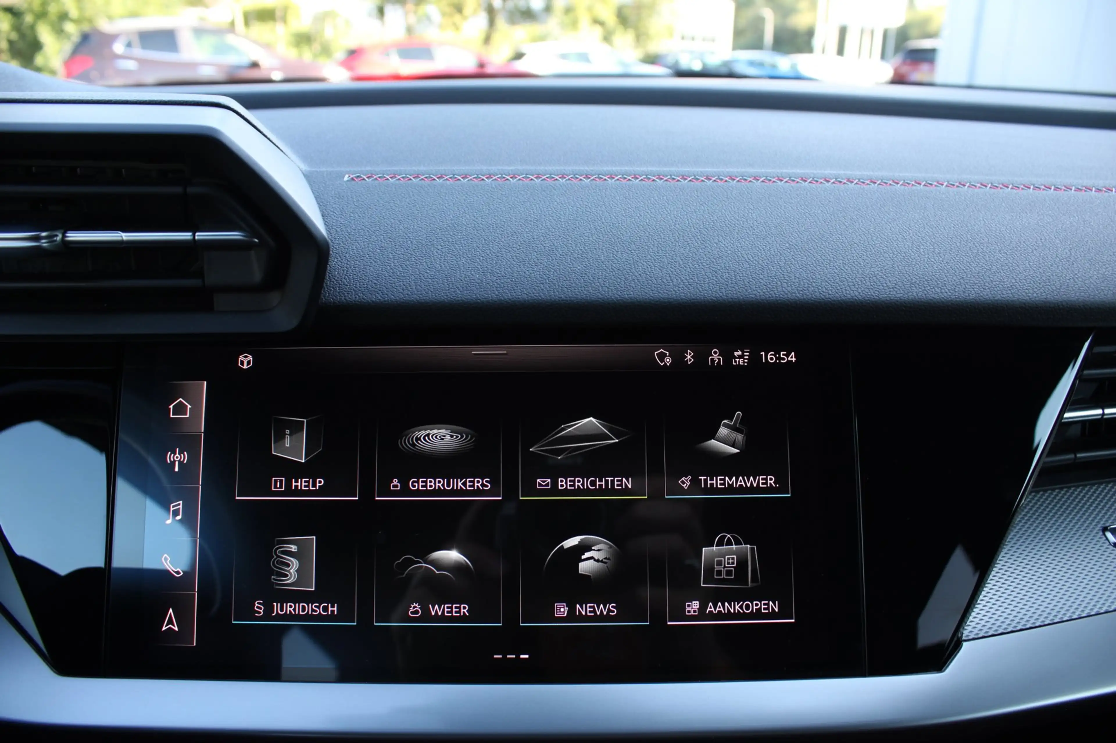 Audi A3 Sportback 45 TFSI e S edition Competition S-Line A — photo 39