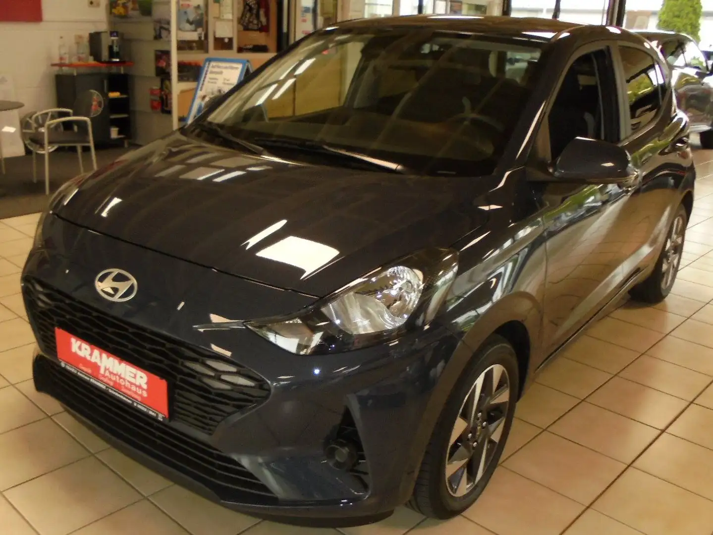 Hyundai i10 1.2 Automatik Trend Gris - 2