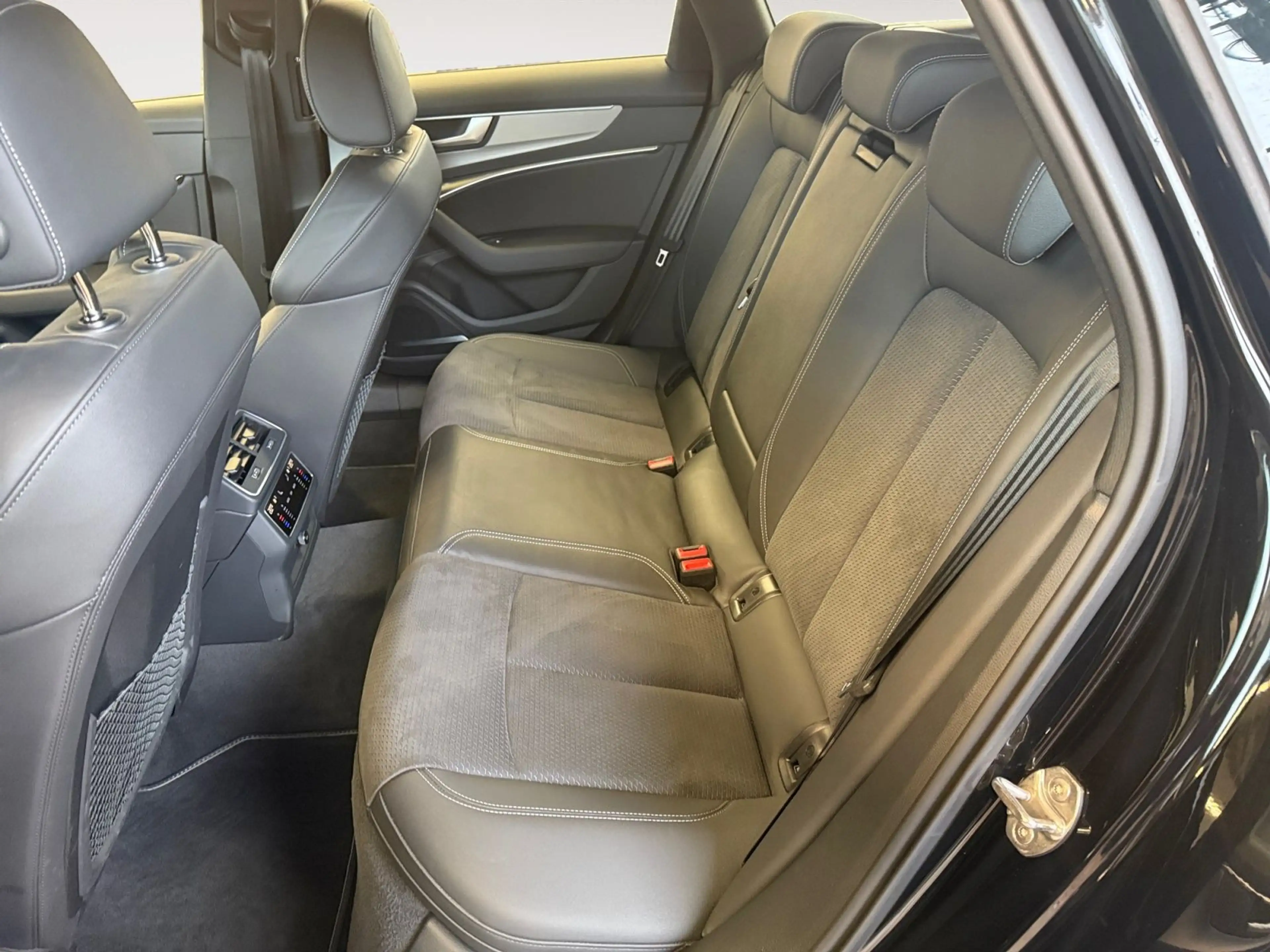Audi S6 TDI*AHK*Matrix*Luft*Pano*B&O*schwarzpak — photo 14