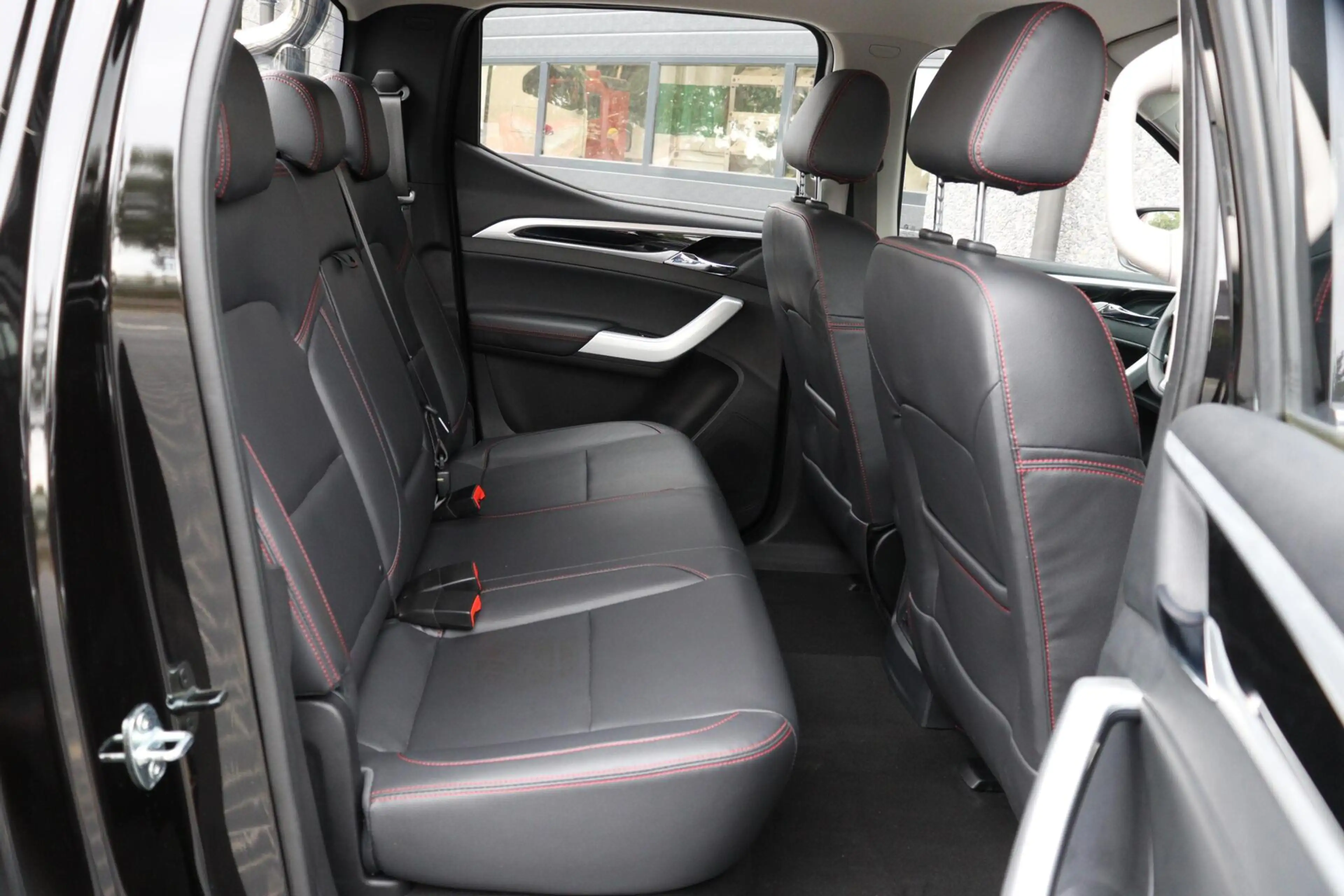 Maxus T90 EV Pick-up 89kWh WLTP 470KM l DUBBEL CABINE l LEDE — photo 17