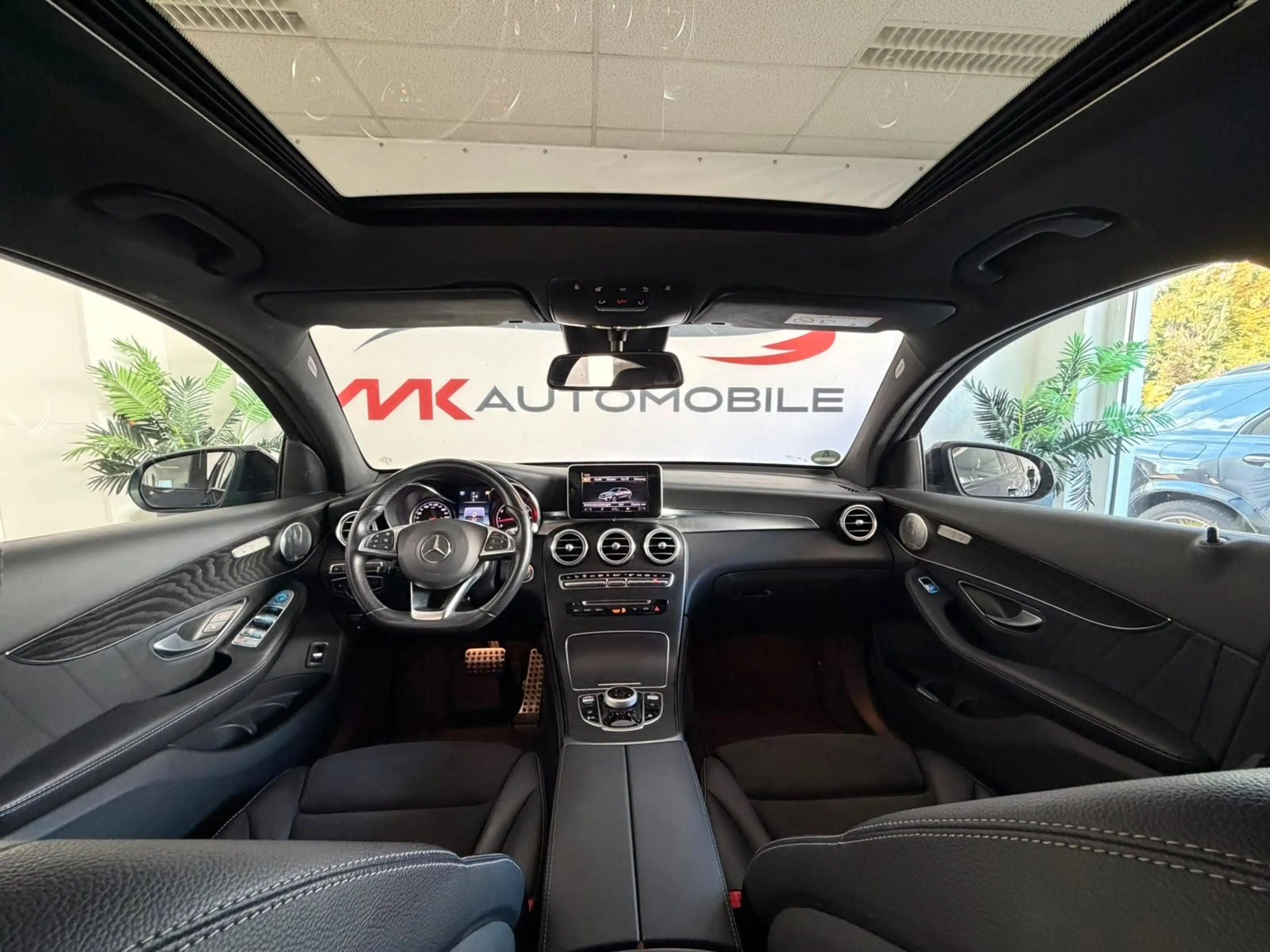 Mercedes-Benz GLC 250 Coupe 4Matic AMG Night Paket S-Dach 360° — photo 13