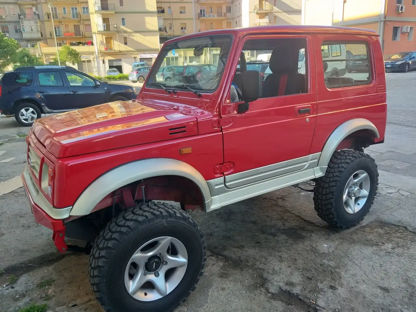Suzuki Samurai Rosso - 1