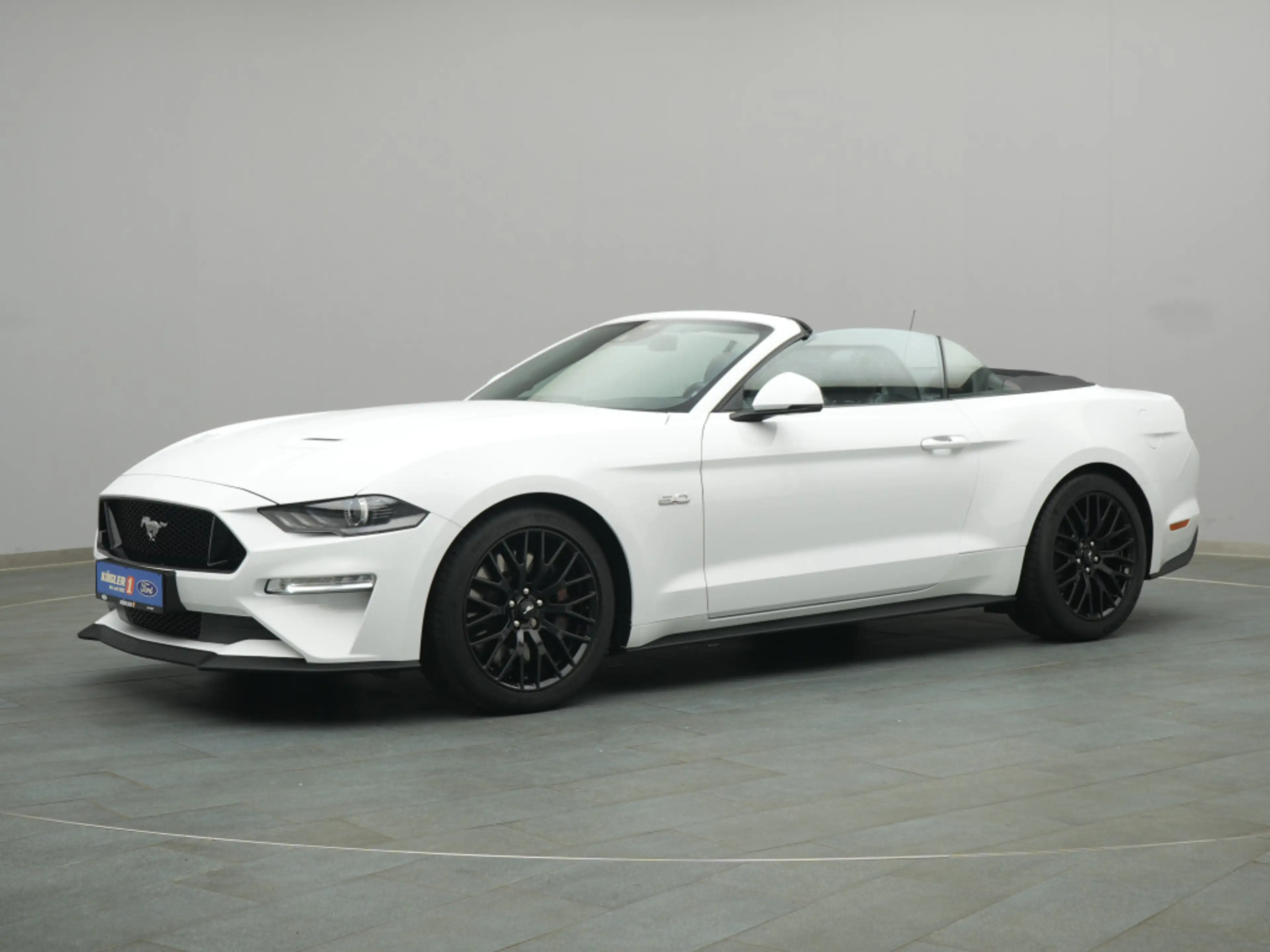 Ford Mustang GT Cabrio V8 450PS Aut./Premium-P2/Navi — photo 15