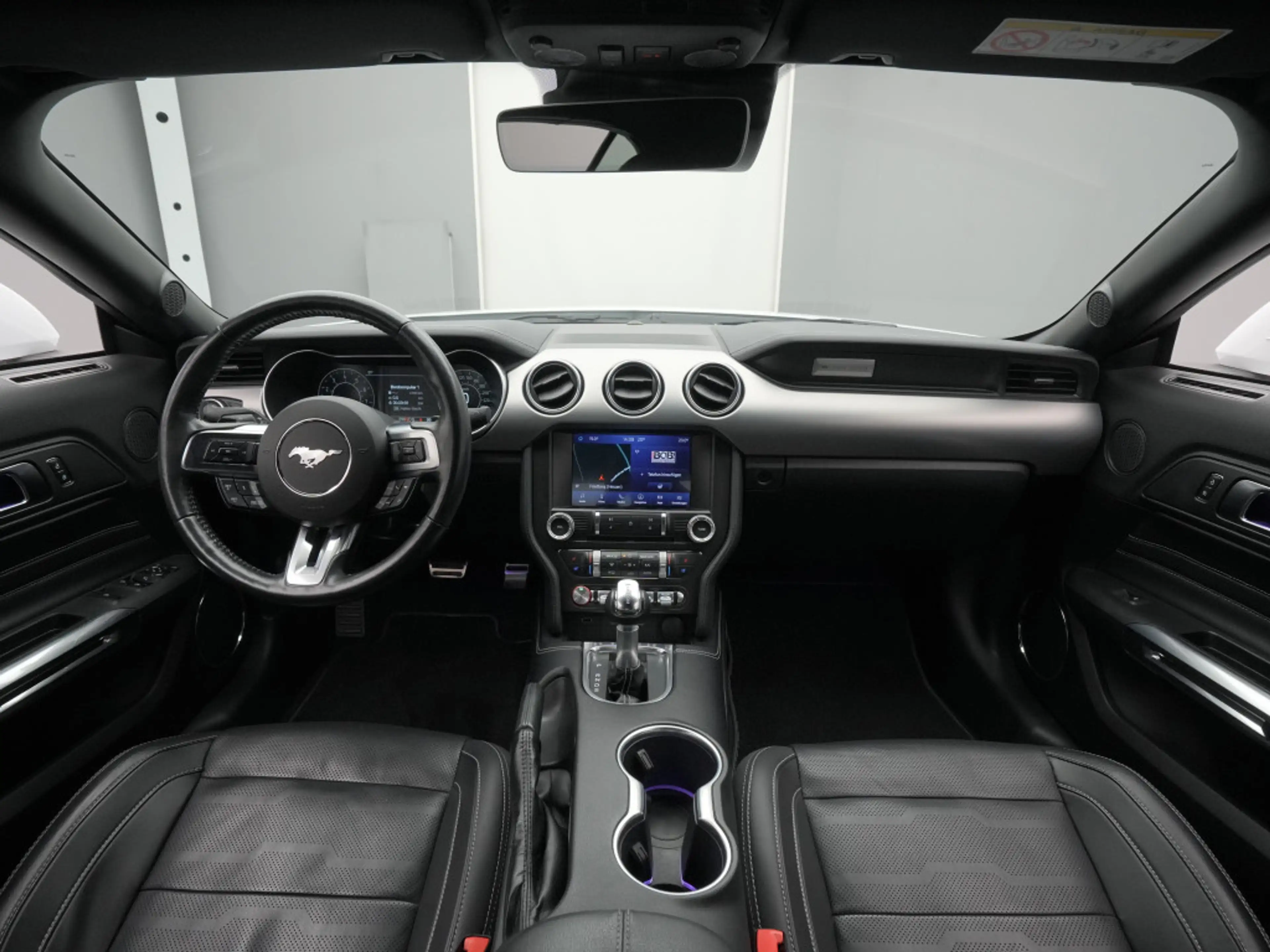Ford Mustang GT Cabrio V8 450PS Aut./Premium-P2/Navi — photo 12