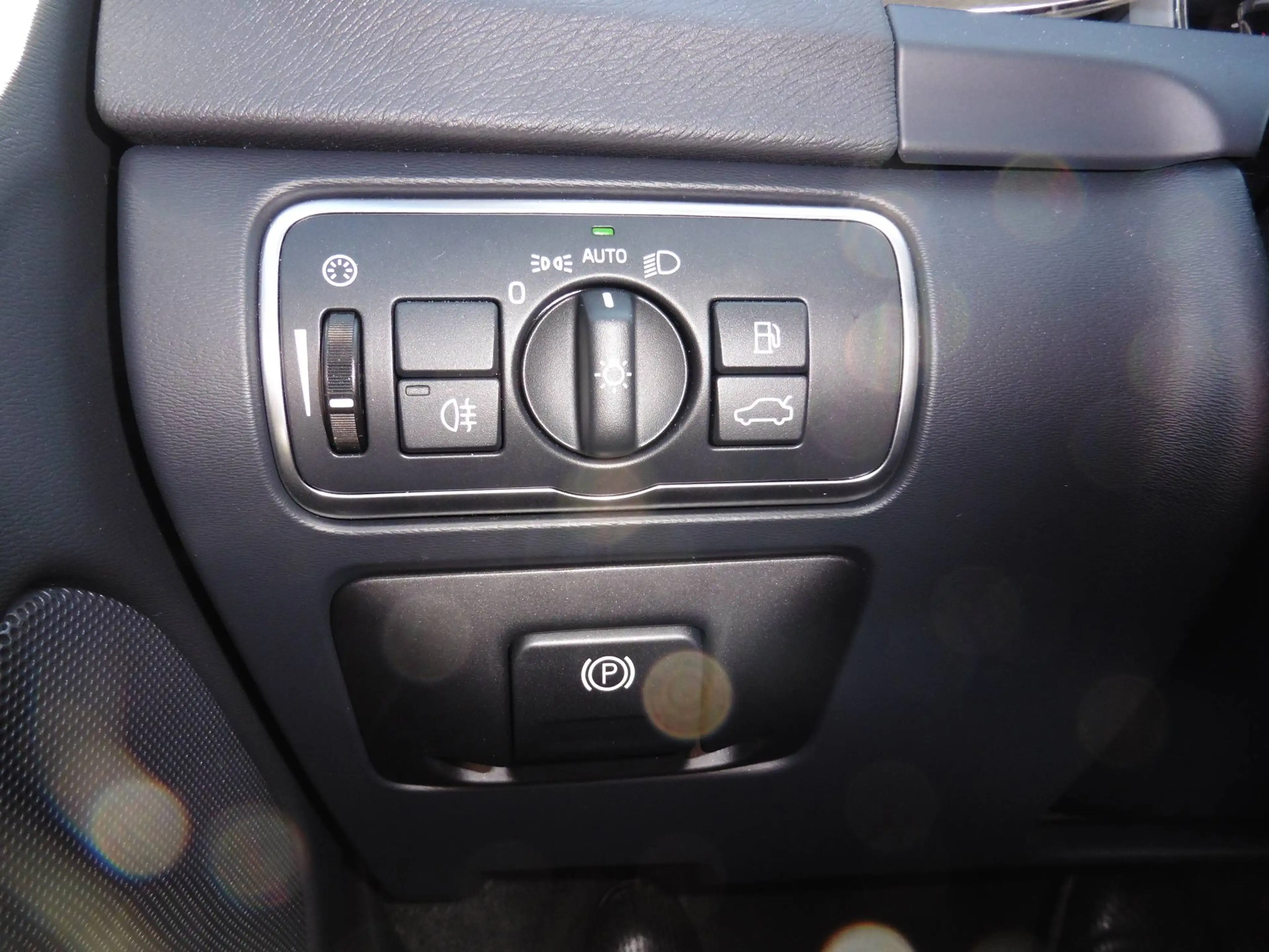 Volvo V60 Cross Country Pro AWD, AHK — photo 8