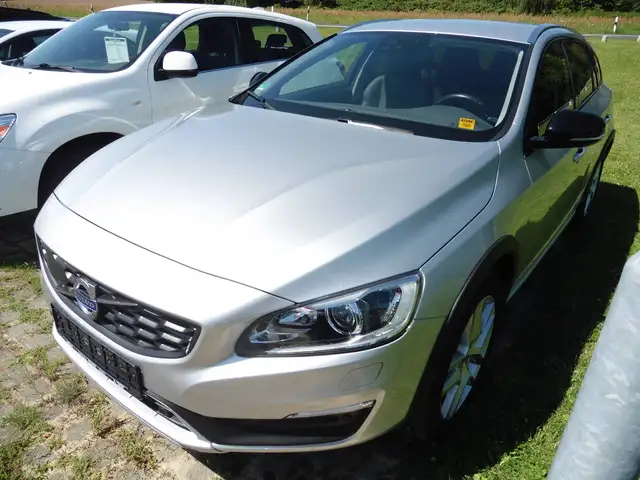 Volvo V60 Cross Country Pro AWD, AHK