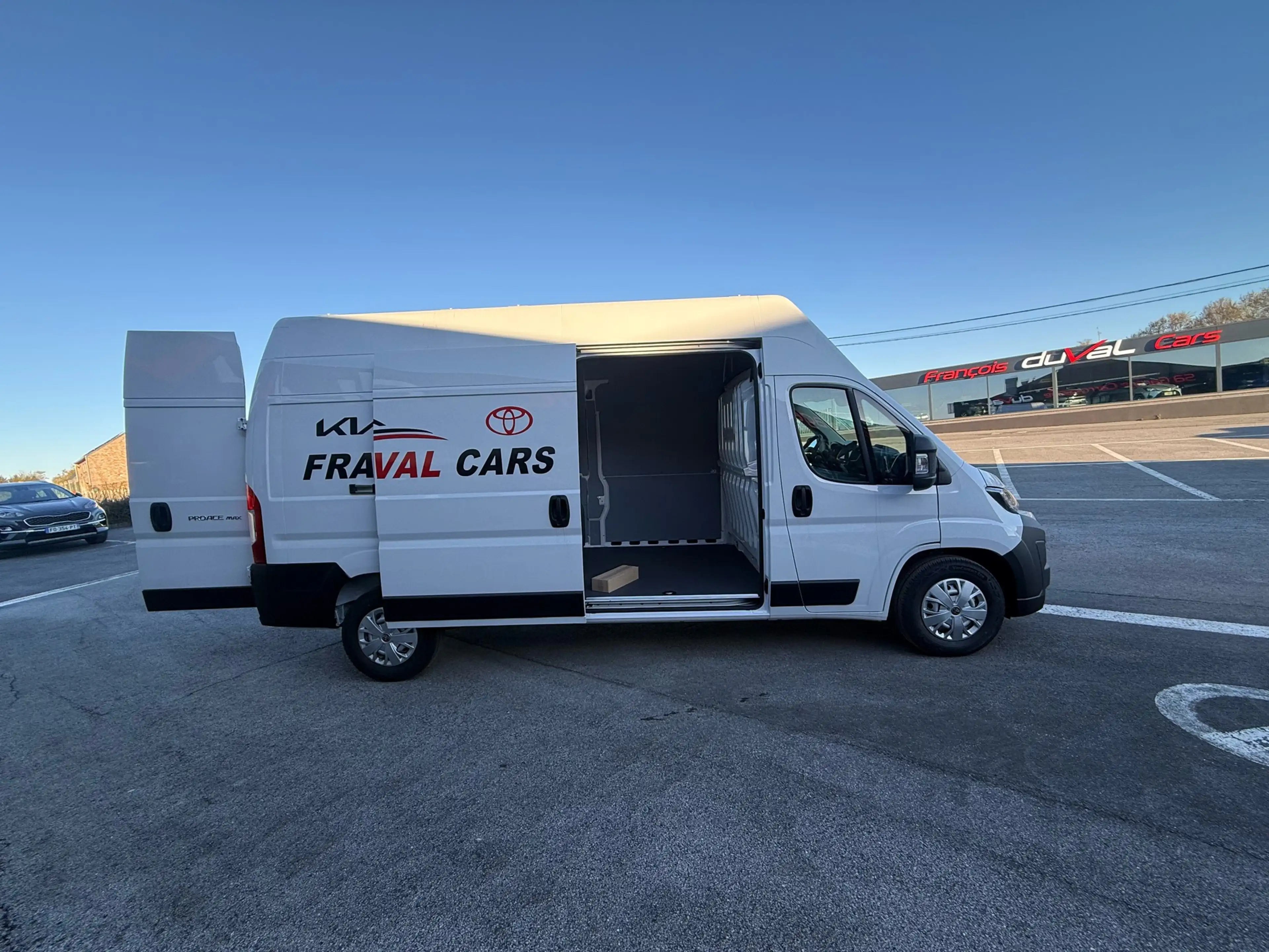 Toyota Proace Max 😍NEW DE STOCK👍GARANTIE 10ANS✅DISPO IMMÉDI — photo 3