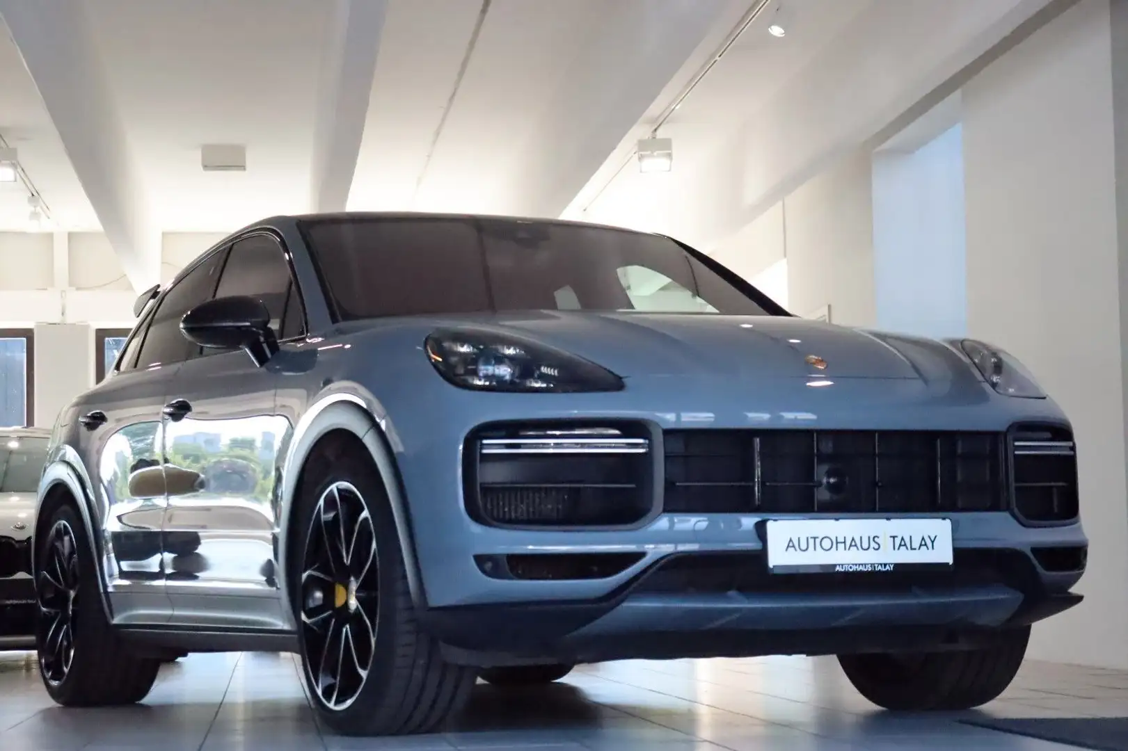 Porsche Cayenne Coupe Turbo GT Bose/Pano/Carbon/Keramik Grau - 1