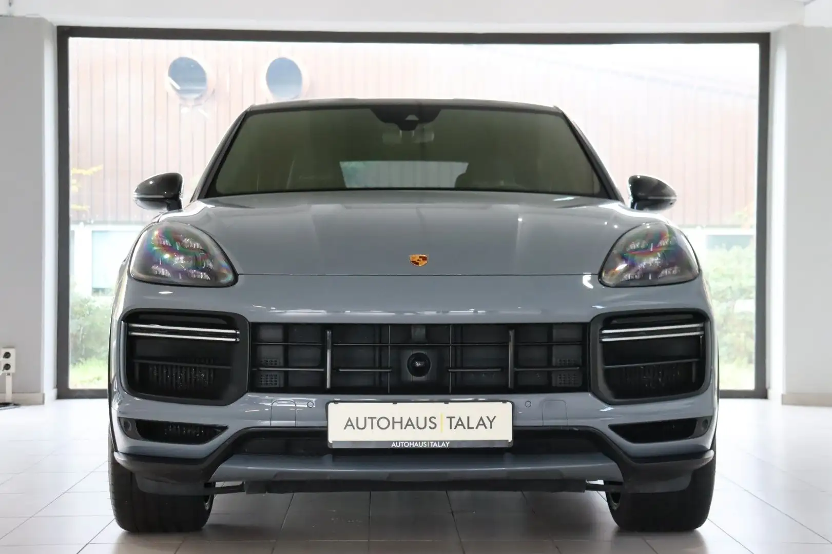 Porsche Cayenne Coupe Turbo GT Bose/Carb./Keramik/Chrono Gris - 2