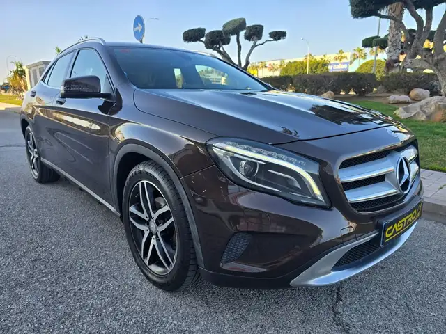 Mercedes-Benz GLA 200 200d Urban