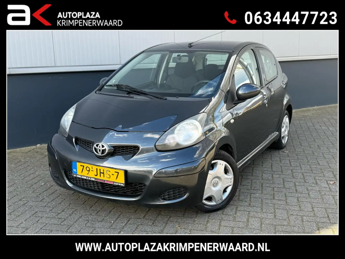 Toyota Aygo 1.0-12V Comfort Airco Electrisch ramen Nieuwe apk Gris - 1