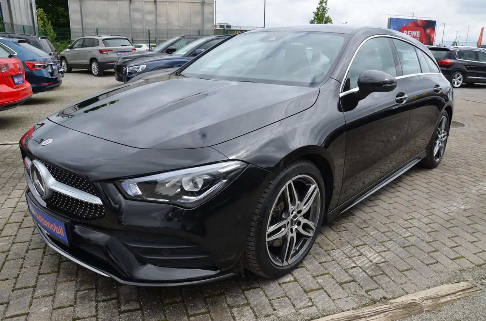 Mercedes-Benz CLA 220 d SB AMG Line LED Multi Beam  Navi AHK Negro - 1