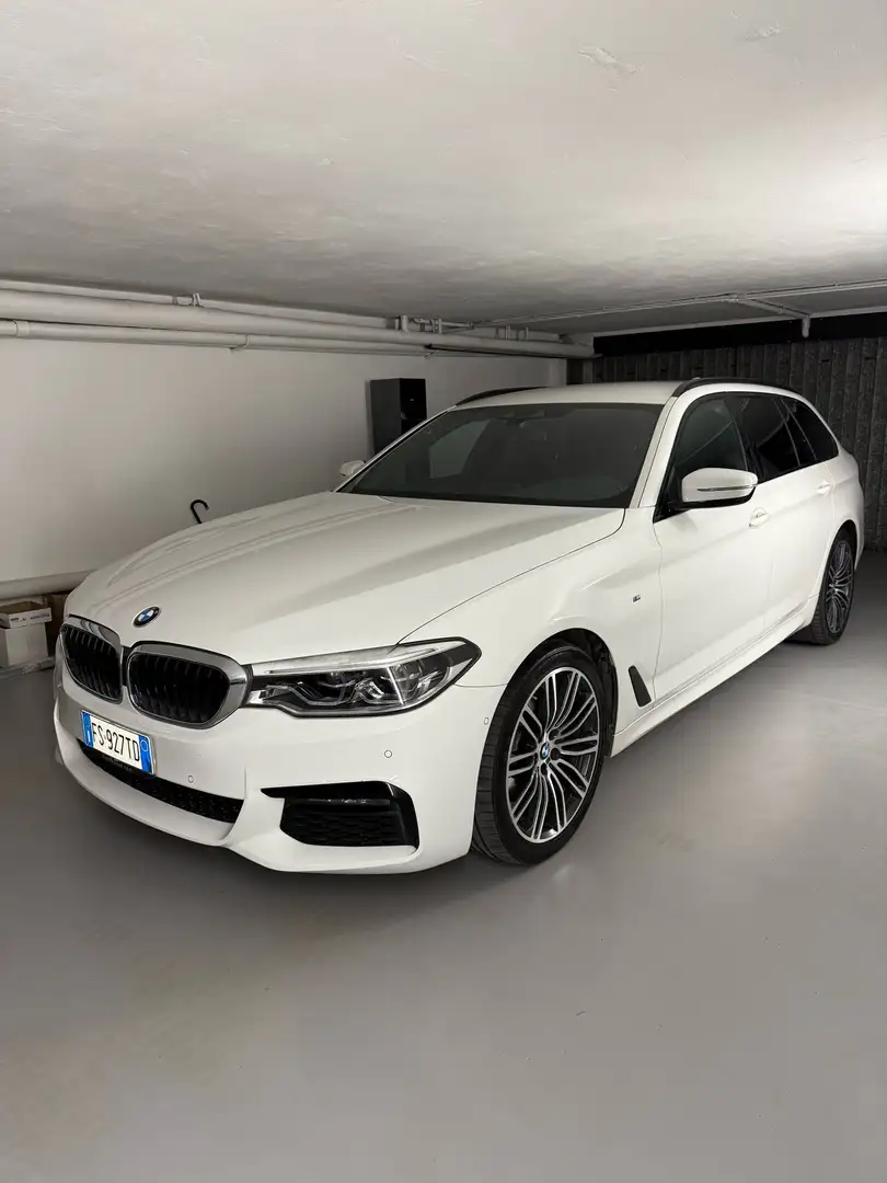 BMW 520 520d Touring xdrive Msport auto Bianco - 1