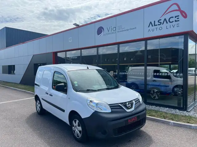 Nissan NV250 Optima 3.0t L1 1.5 dCi  95  BVM -  REGULATEUR / HABILLAGE BOIS / 3 PLACES