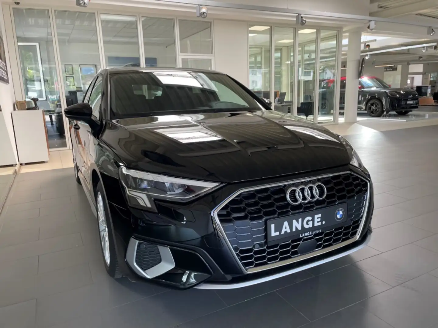 Audi A3 Sportback 1.5 35 Aut. Rückf.-Kam. ACC LED C-Play Noir - 2