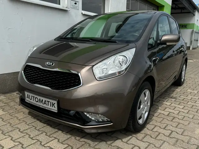 Kia Venga Dream Team-2.Hand-Allwetter-Navi-Klimaaut.+Sitzh.