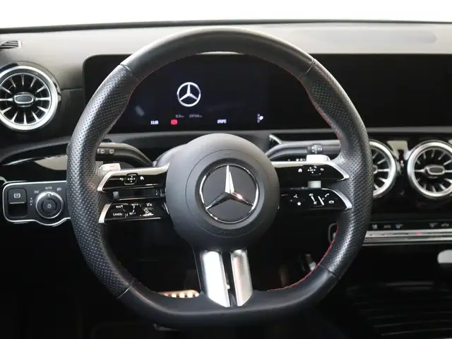Mercedes-Benz A-Class view 10