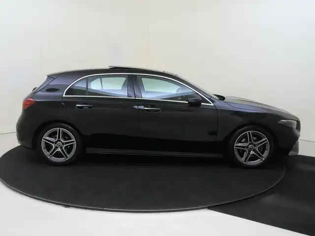 Mercedes-Benz A-Class view 9