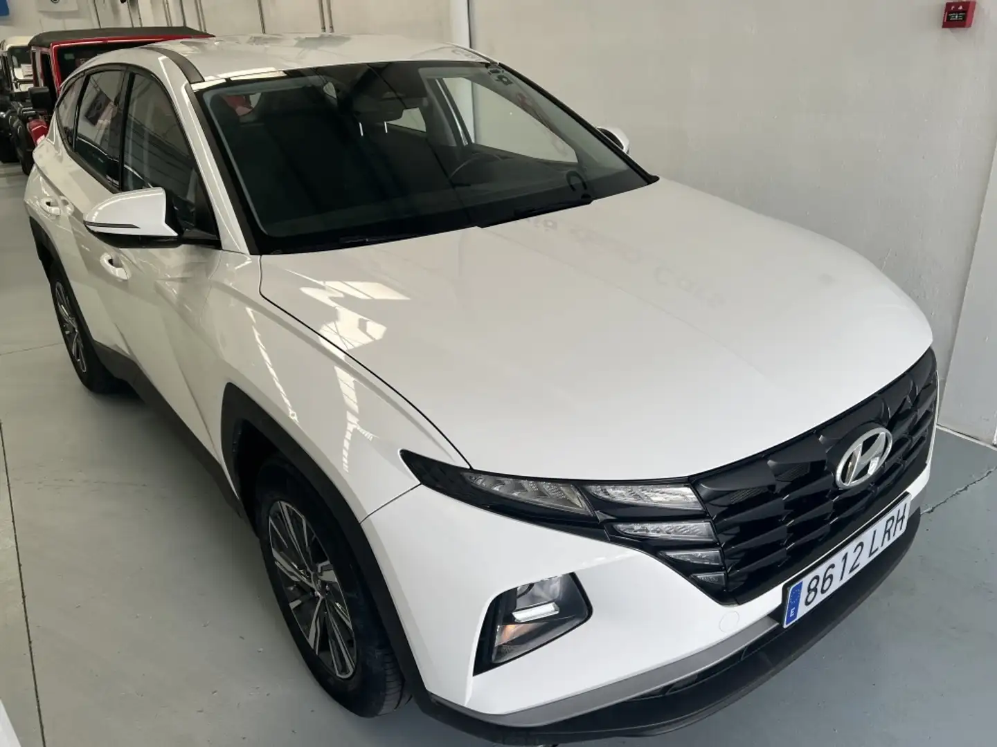 Hyundai TUCSON 1.6 TGDI 48V Maxx Safe 4x2 Blanc - 1