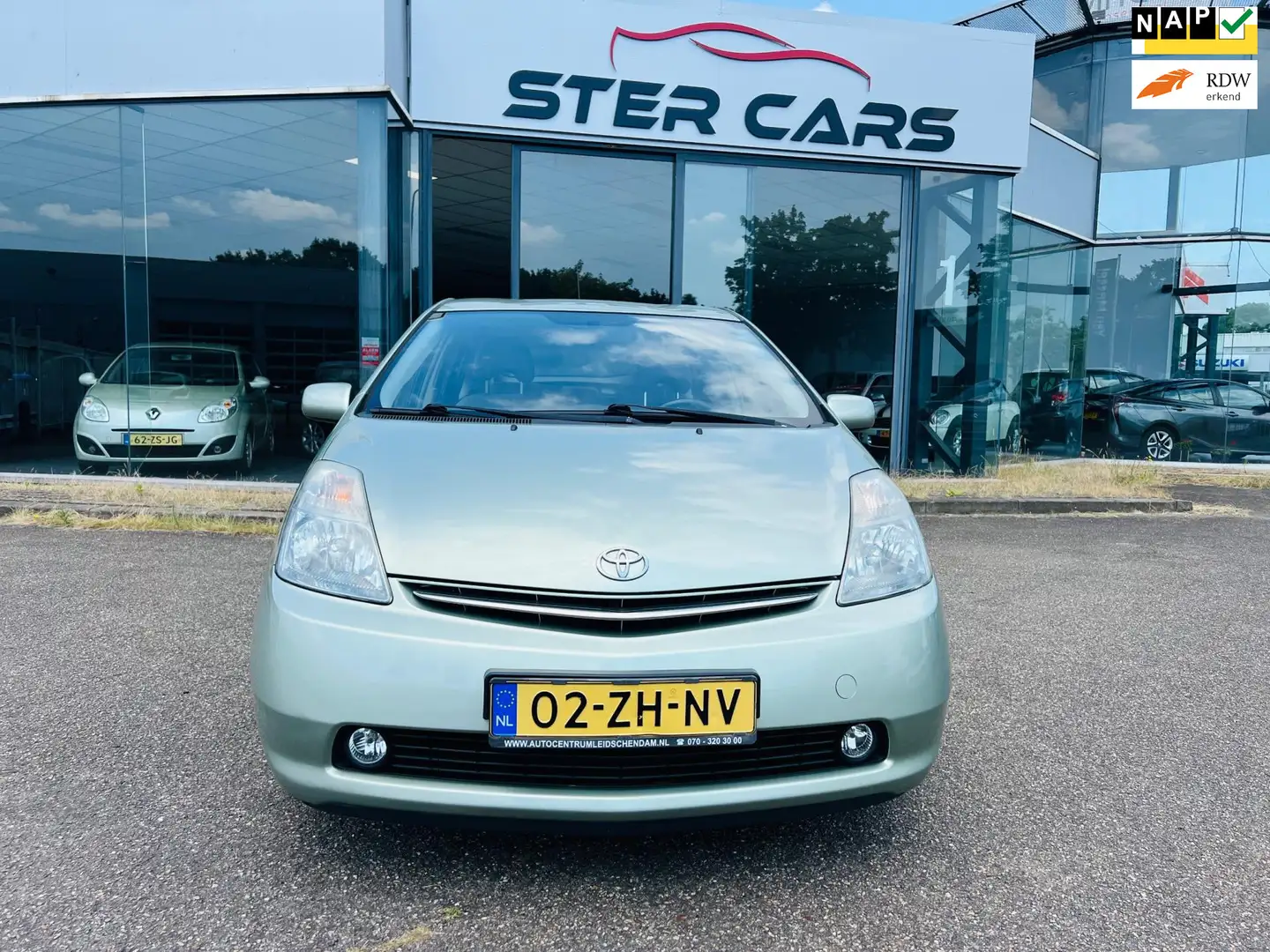 Toyota Prius 1.5 VVT-i Business Edition, €300 KORTING, 1Est eig Green - 1