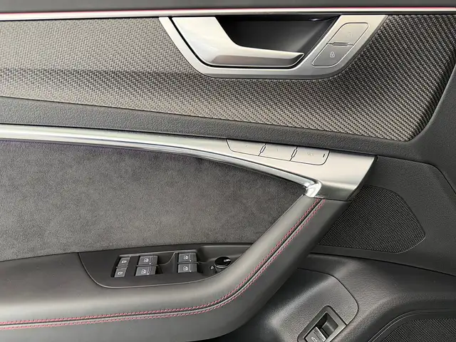 Audi RS6 Avant PERFORMANCE*DAYTONA*QUATTRO*VOLL AUSSTATT... Ansicht 44