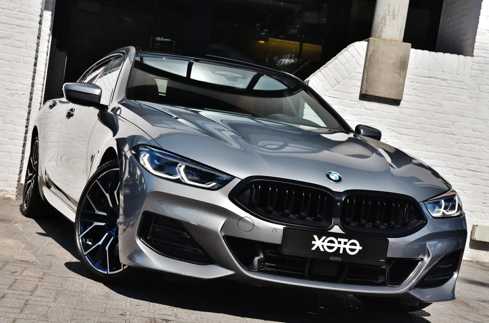 BMW 840 D xDrive GRAN COUPE M PACK ** NP: € 125.125 * Szary - 2