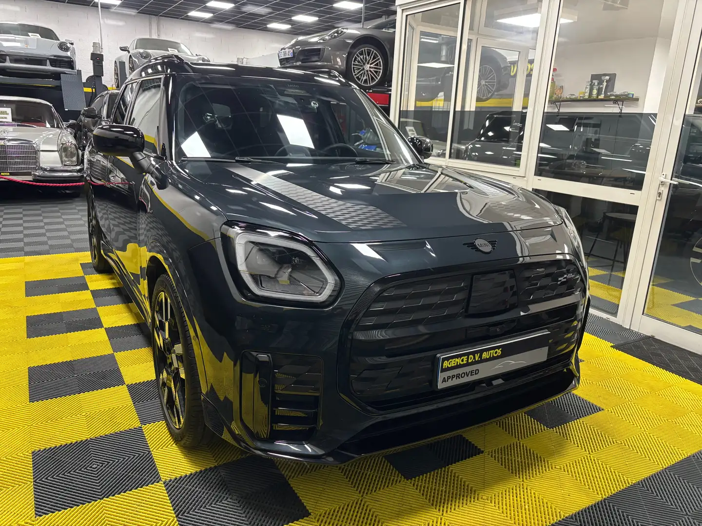 MINI JCW Countryman All4 313 SE PACK S Grau - 2