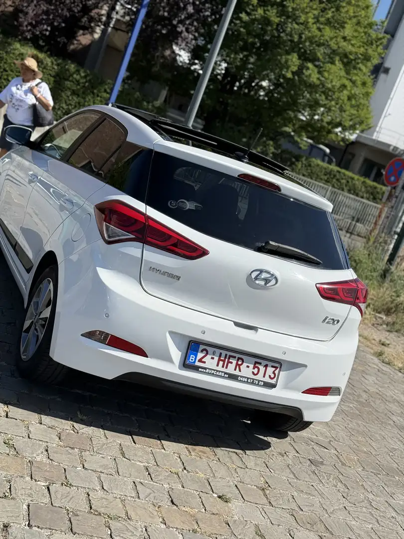 Hyundai i20 1.2i Intro Edition - 1
