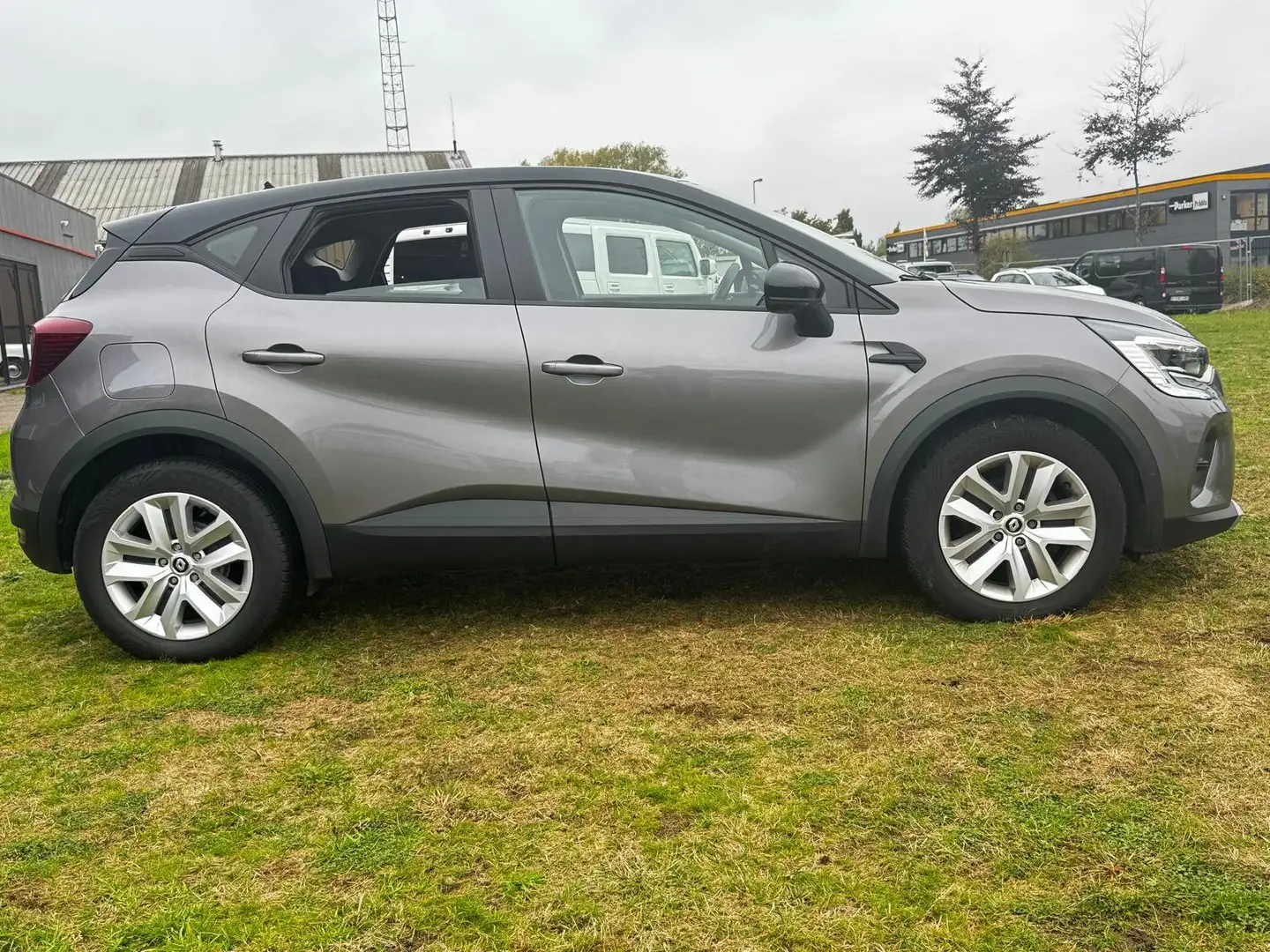 Renault Captur Captur TCe 90 EVOLUTION Gris - 2