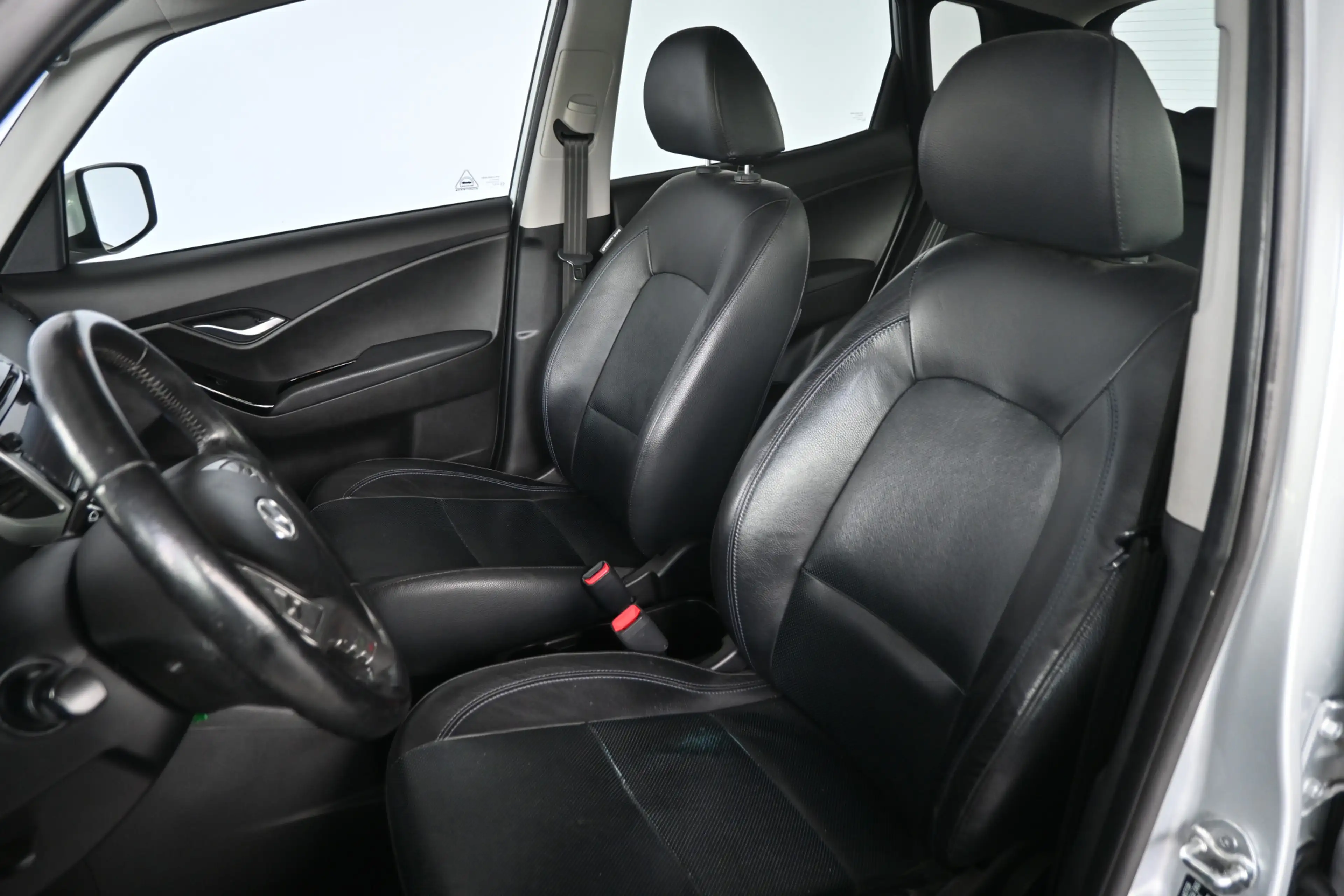 Hyundai iX20 1.4i i-Catcher Clima Navigatie Schuifdak Trekhaak — photo 7