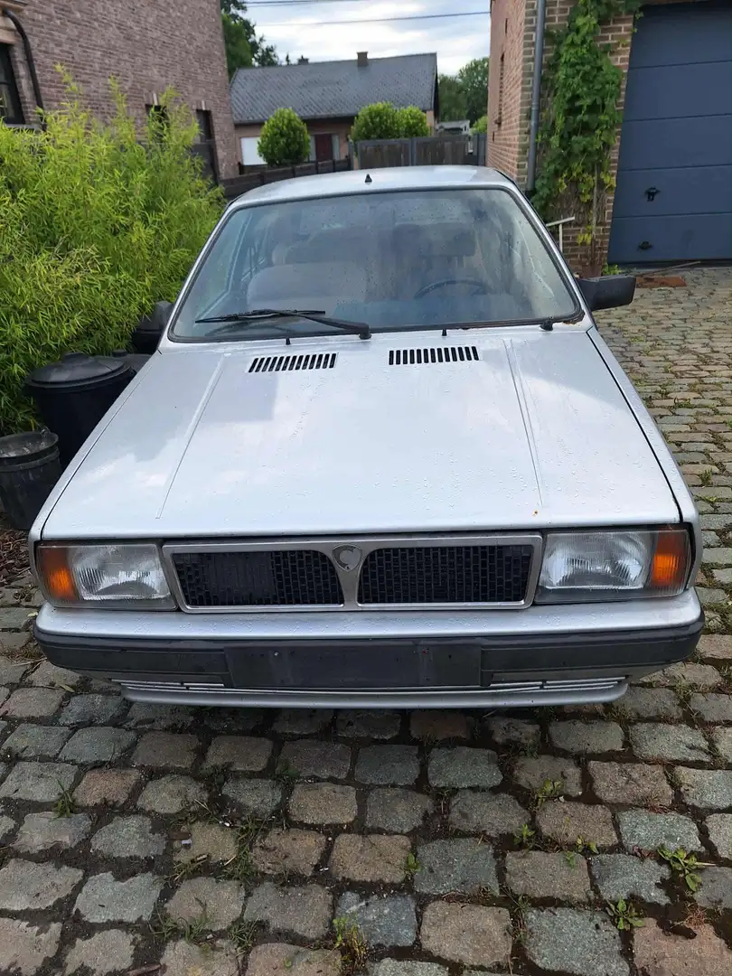 Lancia Delta Delta 1600 i.e. GT - 1