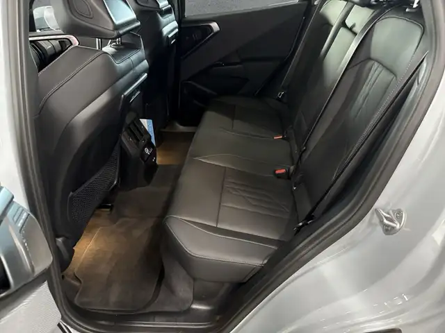 BMW X3 view 13