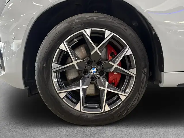 BMW X3 view 7