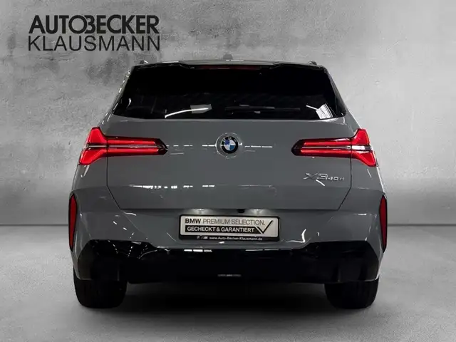 BMW X3 view 6