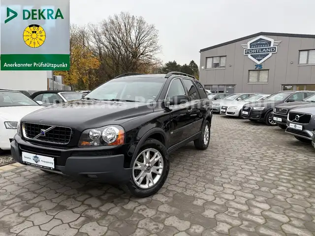 Volvo XC90 2.5 T AWD Momentum/S-Heft/7Sitzer/S-Dach/AH