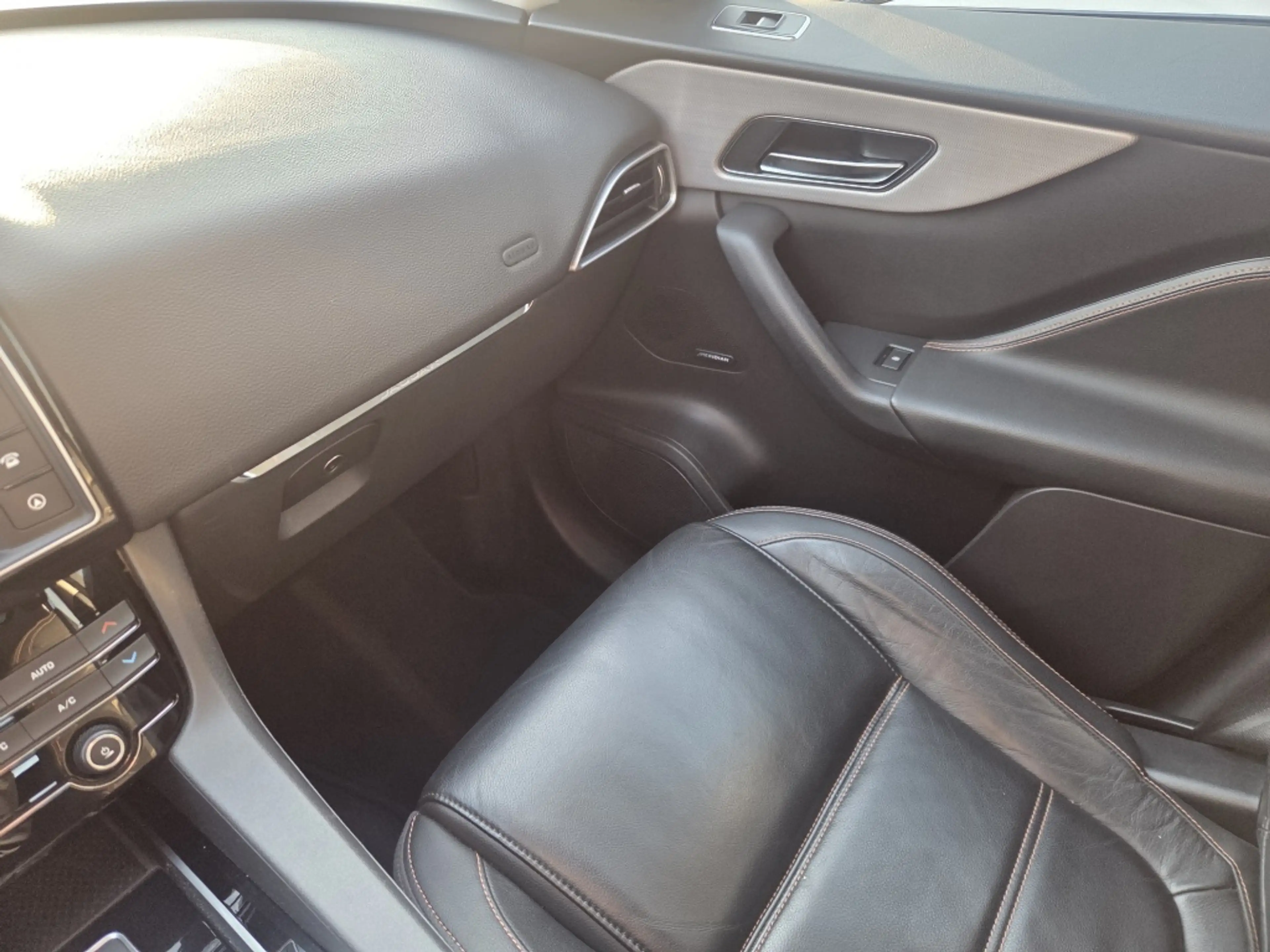 Jaguar F-Pace 2.0 Portf. AWD 20d Ex BPM distributieketting verva — photo 11