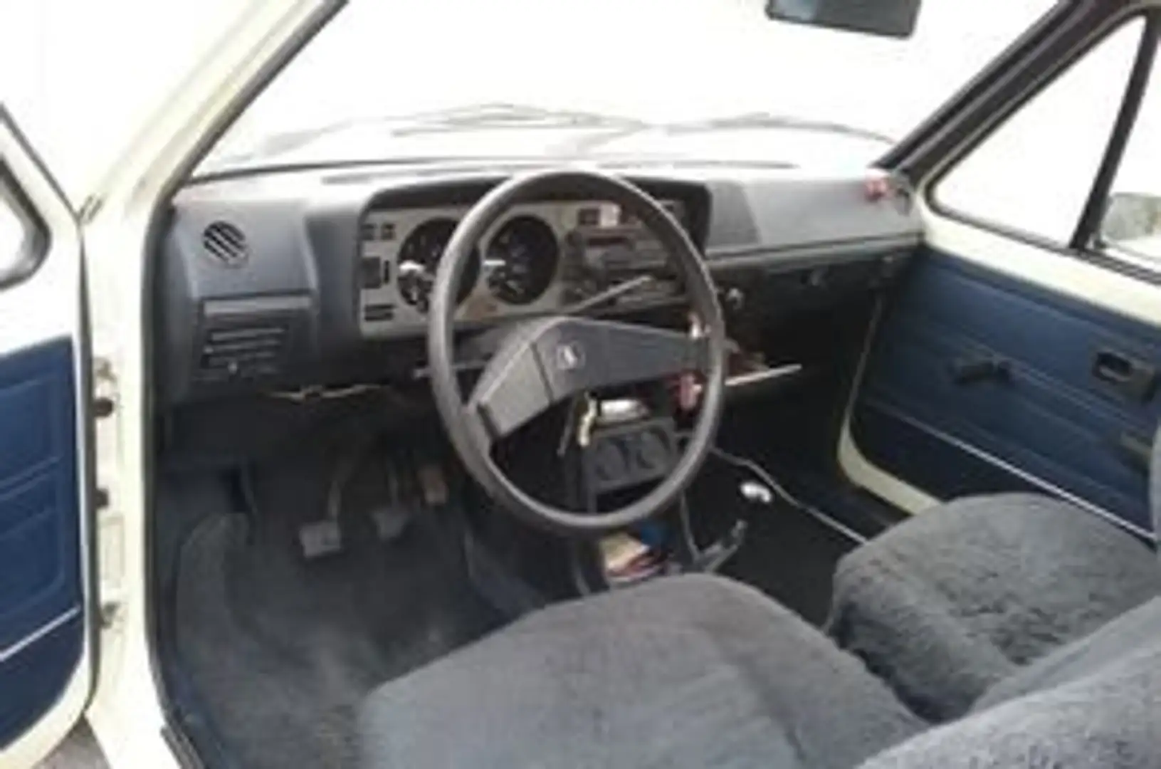 Volkswagen Golf Golf 1 LS White - 2