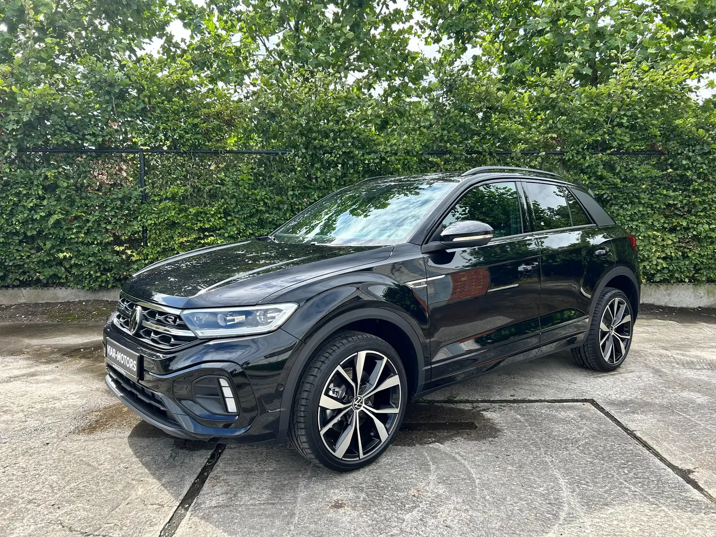 Volkswagen T-Roc T-Roc 1.5 TSI DSG R-Line-TREKHAAK-ACC Zwart - 2