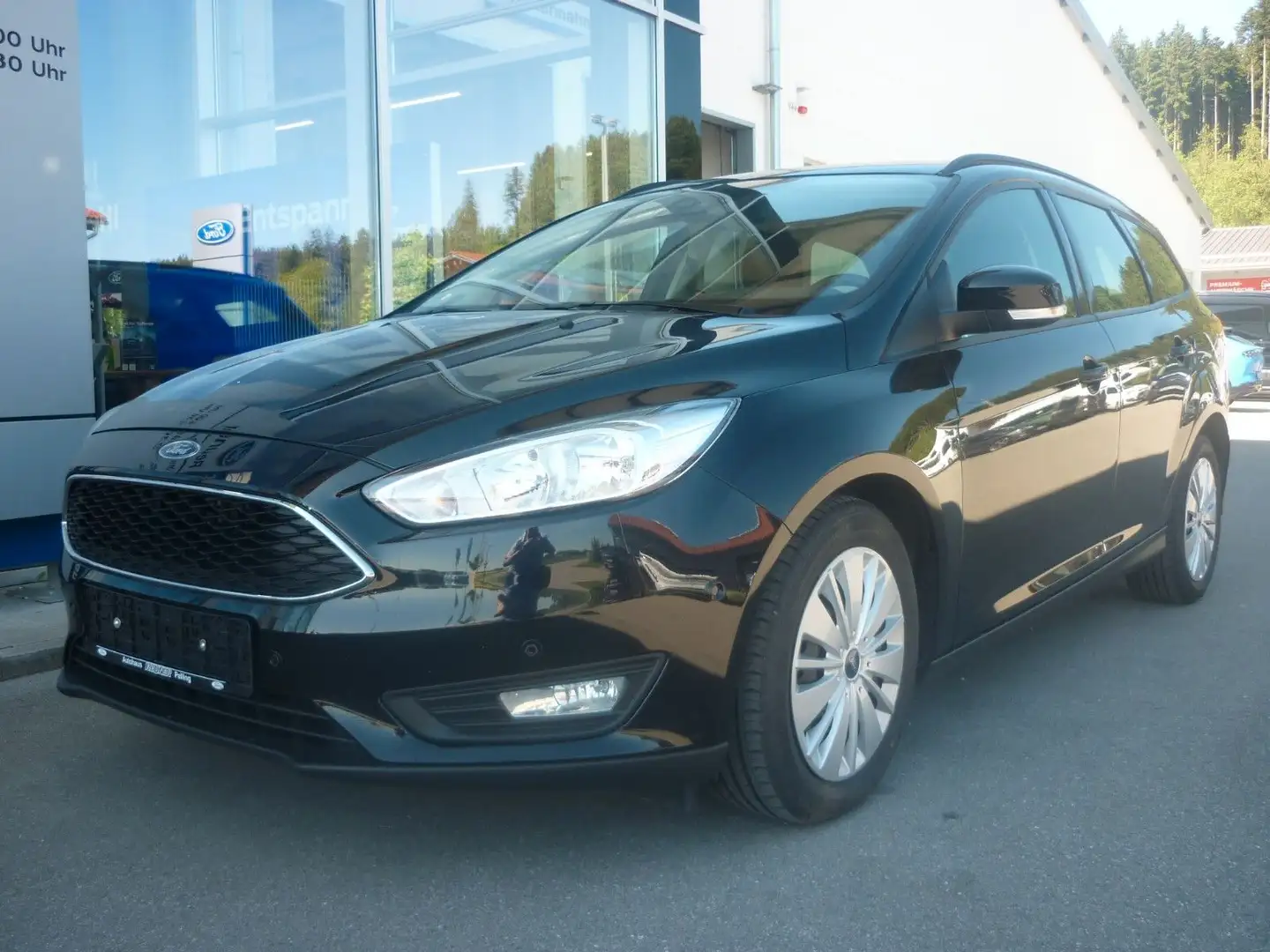 Ford Focus Turnier Business Negro - 2