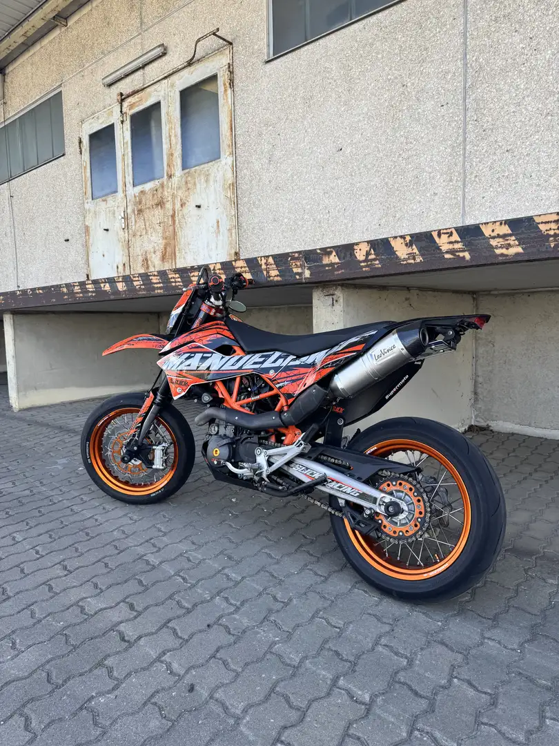 KTM 690 SMC R - 2