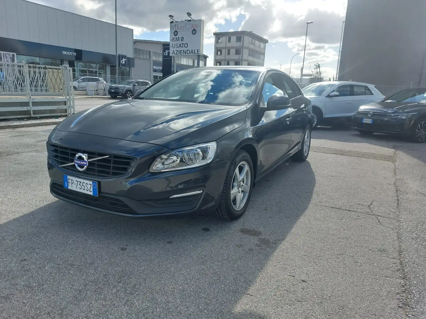 Volvo S60 2.0 D4 190CV Nero - 1