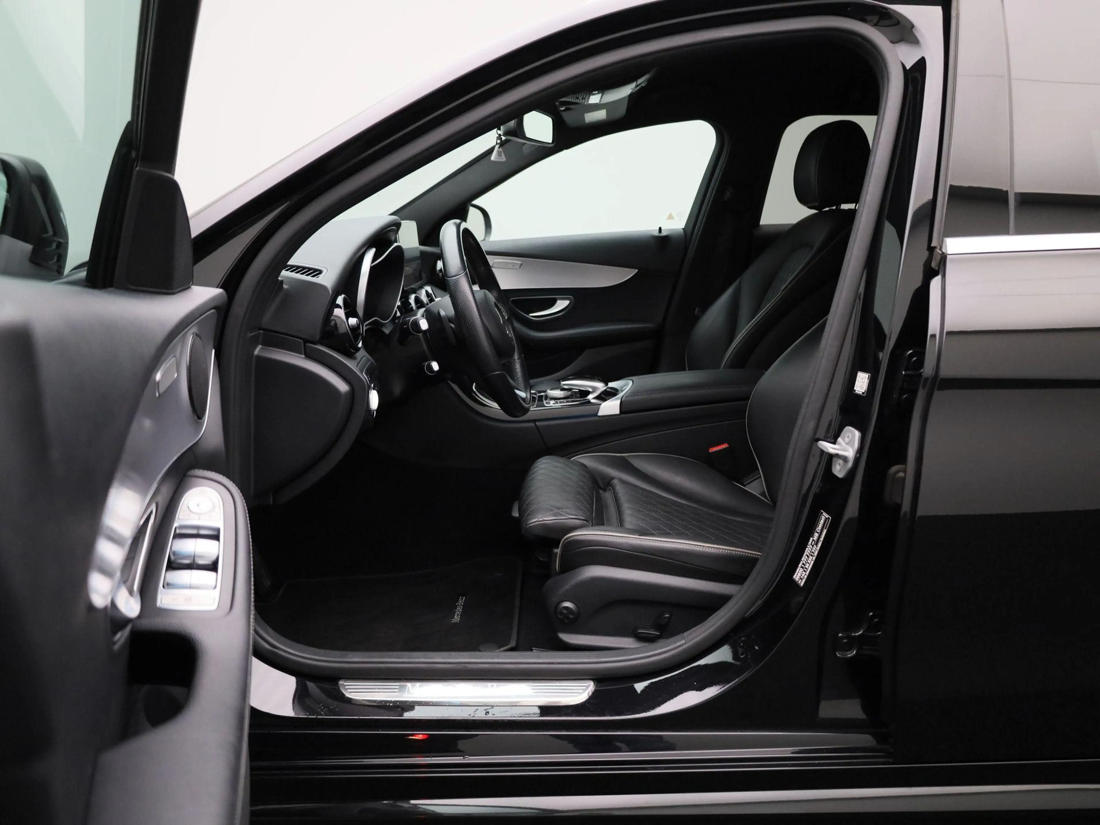 Mercedes-Benz C 350 Estate e Lease Edition | Camera | Parkeersensoren — photo 9