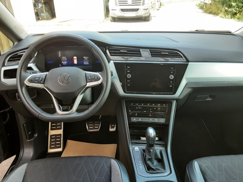 Volkswagen Touran GOAL IQ-LIGHT AHK NAVI ACC SHZ — photo 7