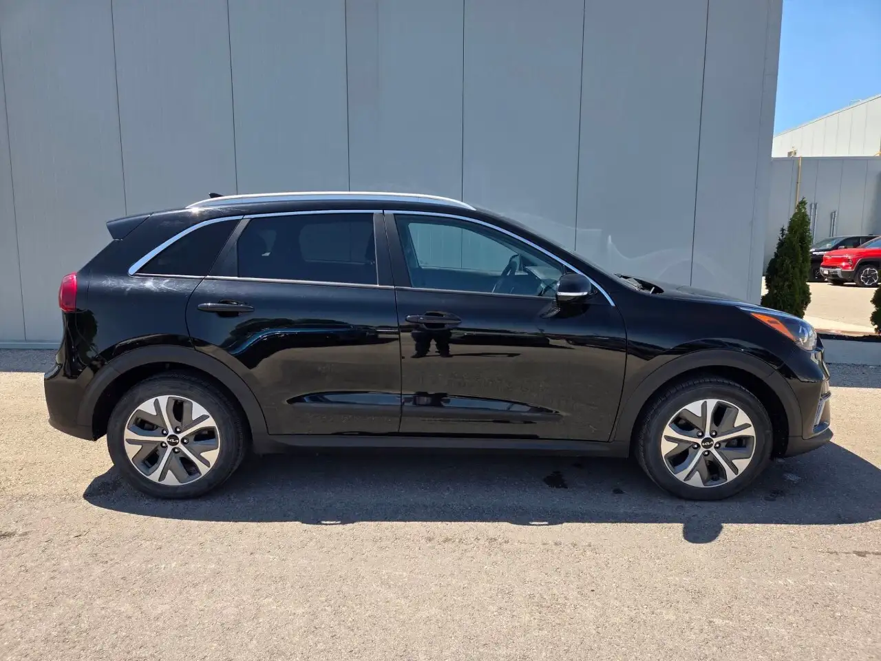 Kia Niro снимка Kia Niro