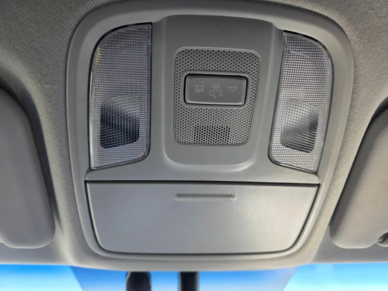 Kia Niro снимка Kia Niro