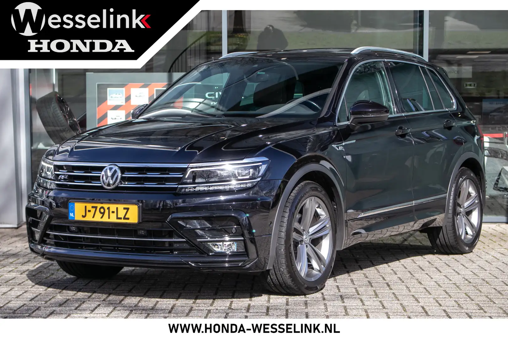 Volkswagen Tiguan 1.5 TSI ACT Highline Business R - DSG | Trekhaak w Schwarz - 1